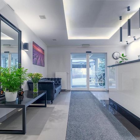 Lawendowy Dwor Bed & Breakfast Pszczółki Dış mekan fotoğraf